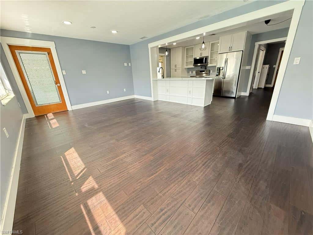 1534 Ricardo Ave, Fort Myers, photo 4