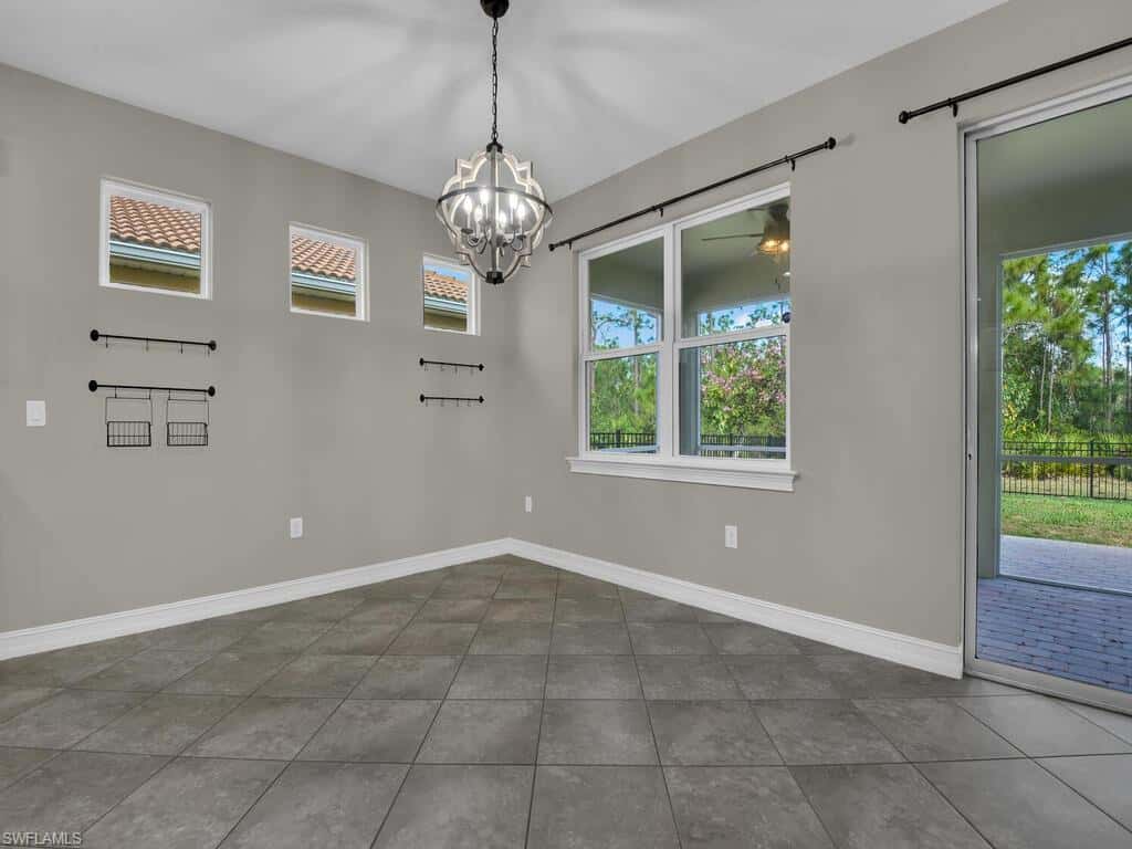 4211 Dutchess Park Rd, Fort Myers, photo 9