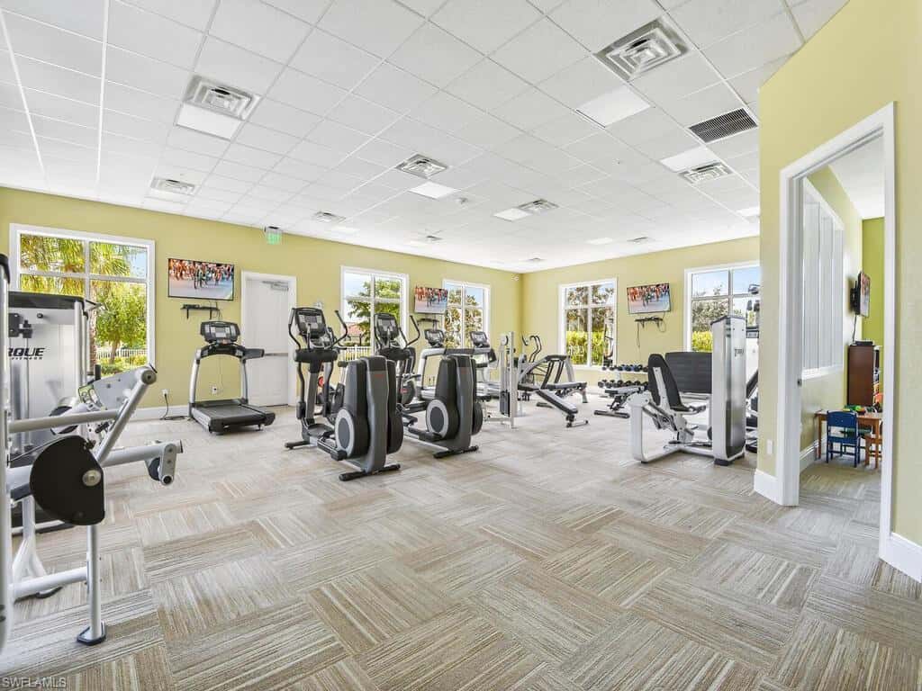 4211 Dutchess Park Rd, Fort Myers, photo 39