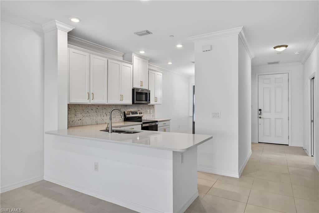 11751 Venetian Lagoon Dr #101, Fort Myers, photo 10