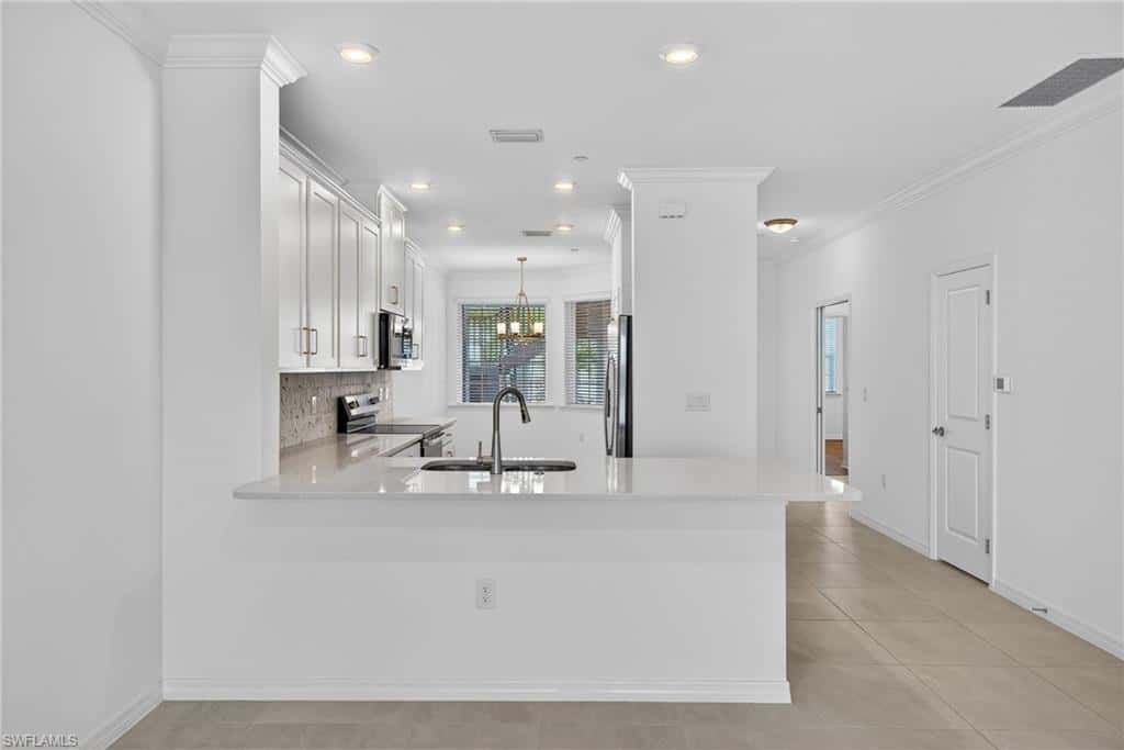 11751 Venetian Lagoon Dr #101, Fort Myers, photo 11