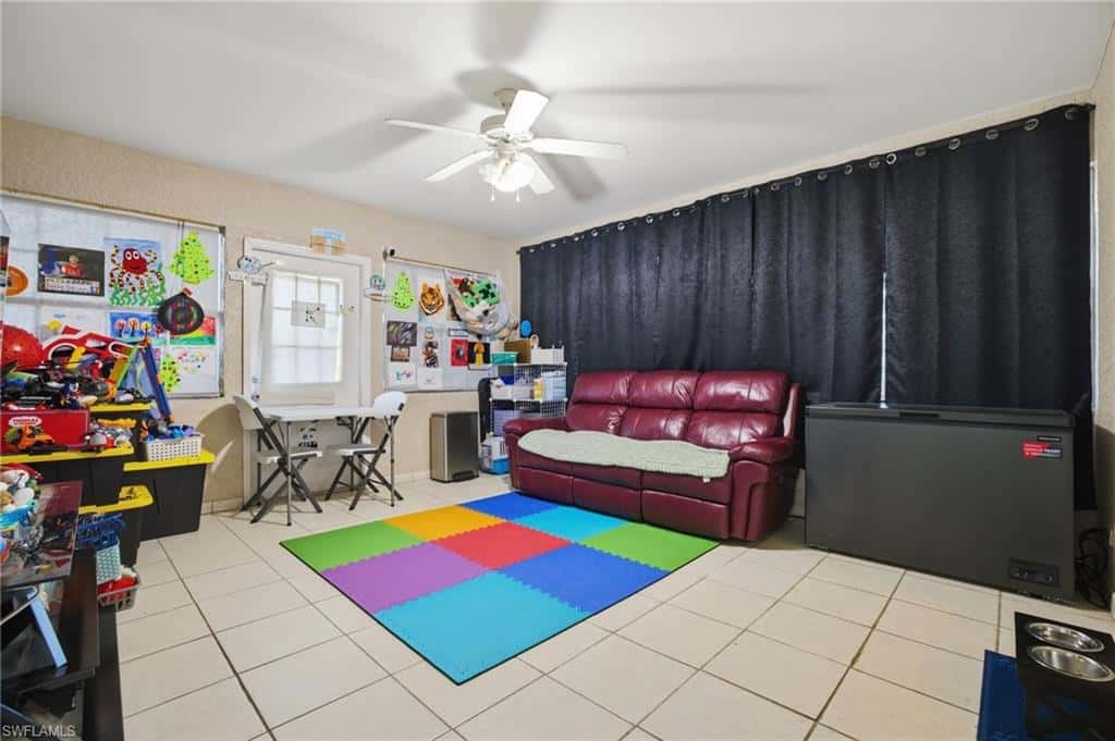 1112 9th Ct, Cape Coral, photo 28