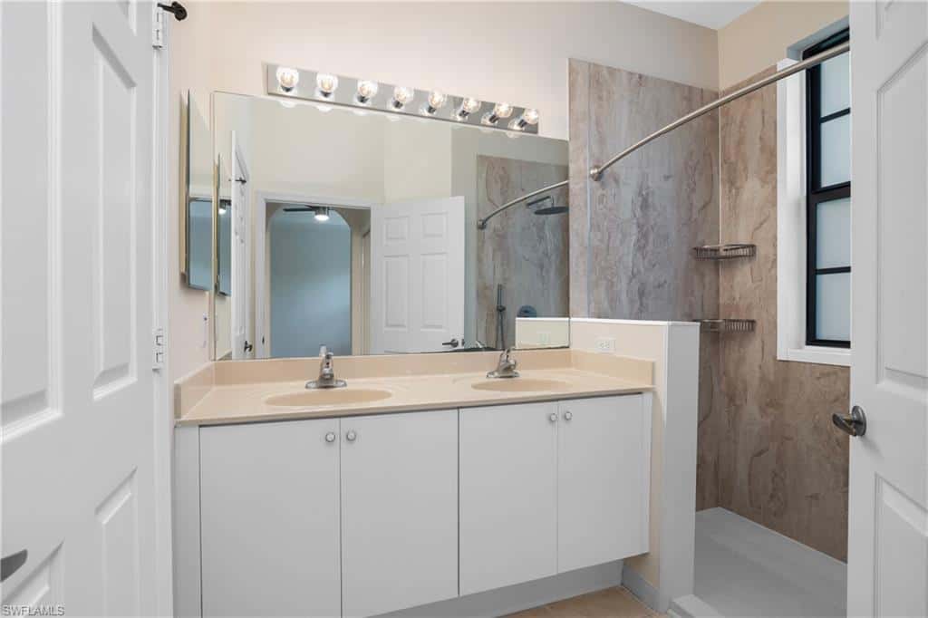 15186 Summit Place Cir, Naples, photo 37