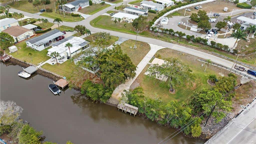 851 Manatee Rd, Naples, photo 42
