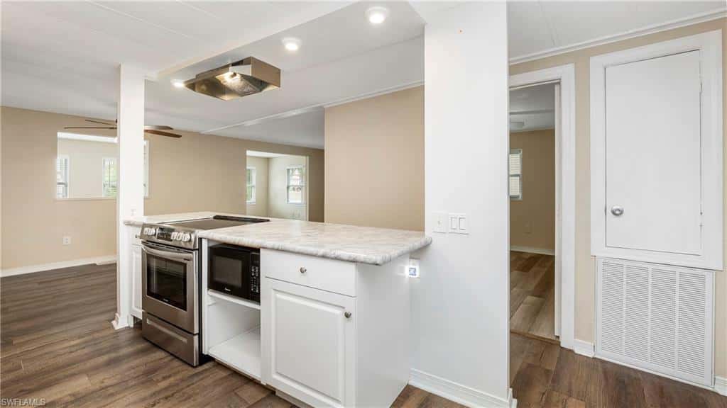 851 Manatee Rd, Naples, photo 17