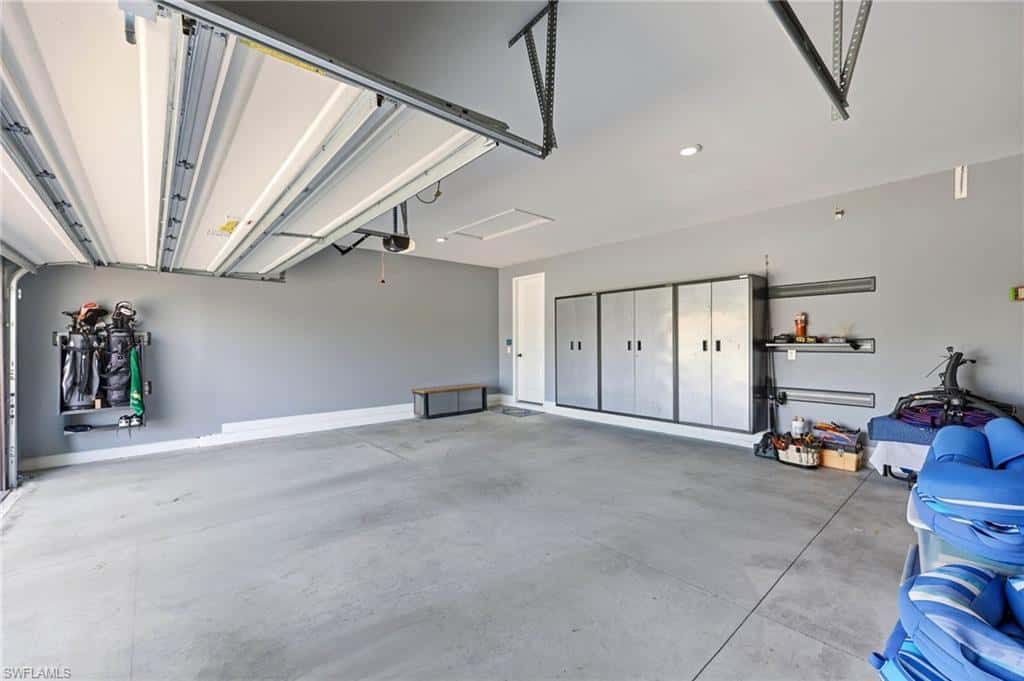 2094 Grove Dr, Naples, photo 32