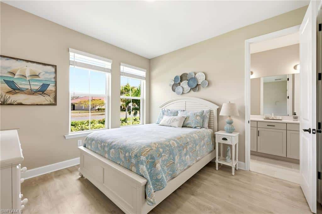 2094 Grove Dr, Naples, photo 15