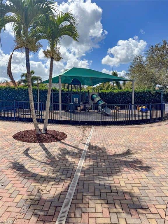 2094 Grove Dr, Naples, photo 39