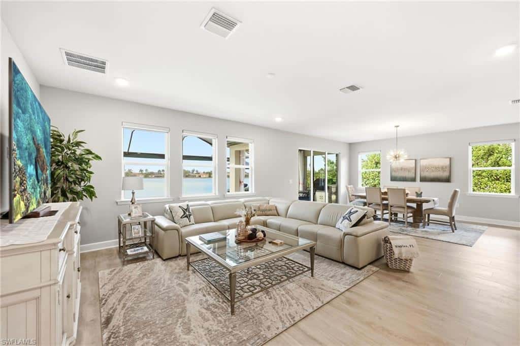 2094 Grove Dr, Naples, photo 4