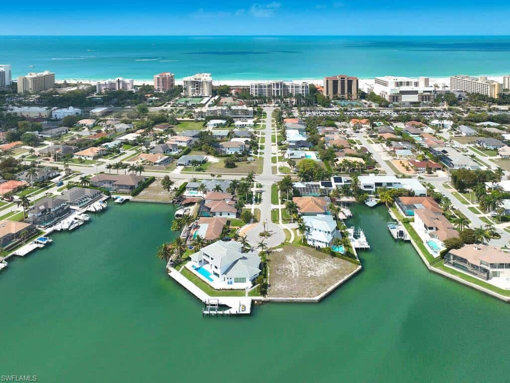 999 Spruce Ct, Marco Island, photo 42