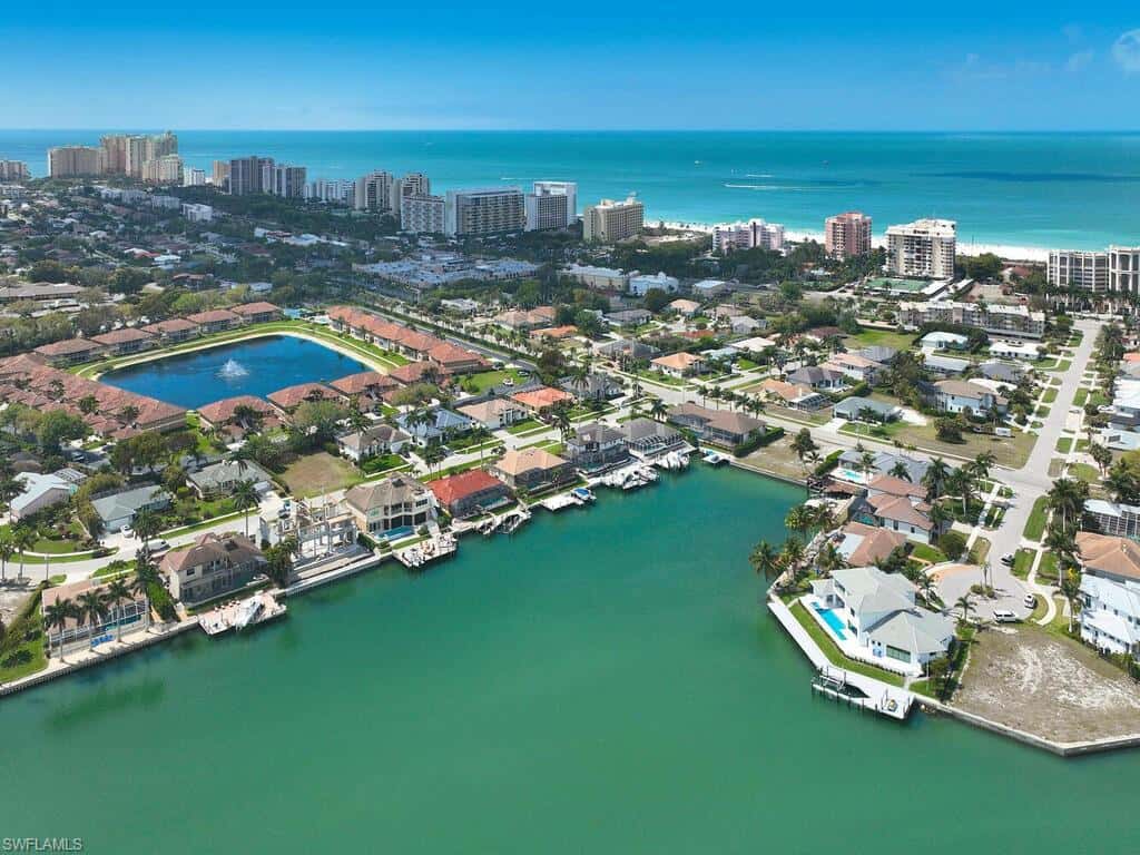 999 Spruce Ct, Marco Island, photo 43