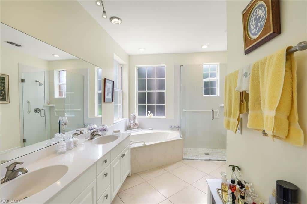 4795 Aston Gardens Way #d102, Naples, photo 10