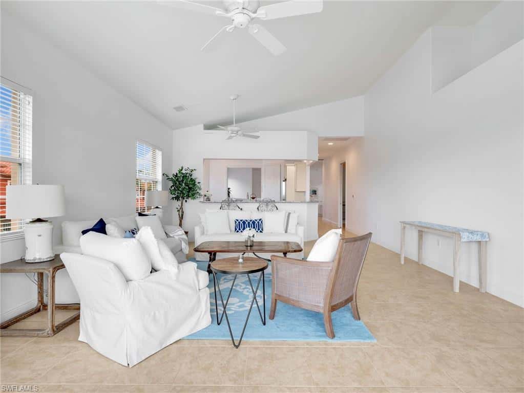 6422 Legacy Cir #704, Naples, photo 7