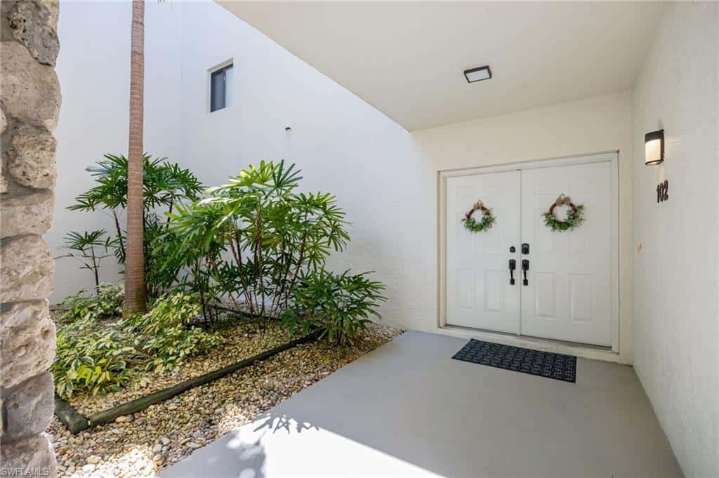770 Eagle Creek Dr #102, Naples, photo 4