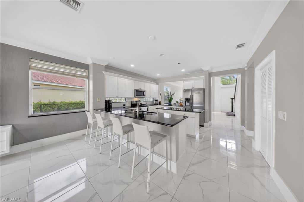 9730 Springlake Cir, Estero, photo 6