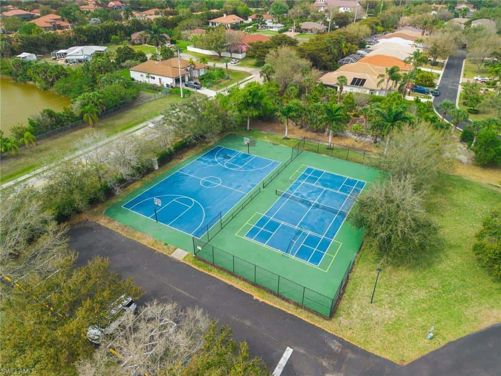 9730 Springlake Cir, Estero, photo 42