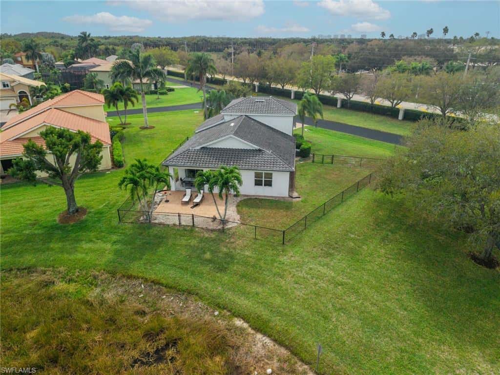 9730 Springlake Cir, Estero, photo 38