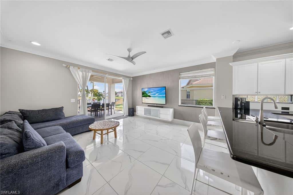 9730 Springlake Cir, Estero, photo 10