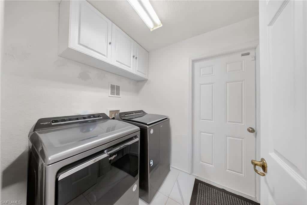 9730 Springlake Cir, Estero, photo 33