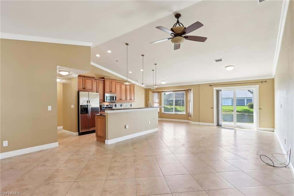 5118 Harrogate Ct, Naples, photo 6