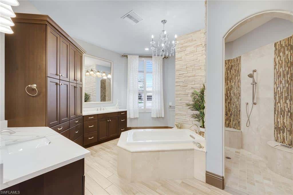 5703 Yardarm Ct, Cape Coral, photo 23