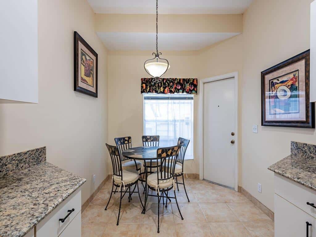 130 Amblewood Ln #8-801, Naples, photo 4