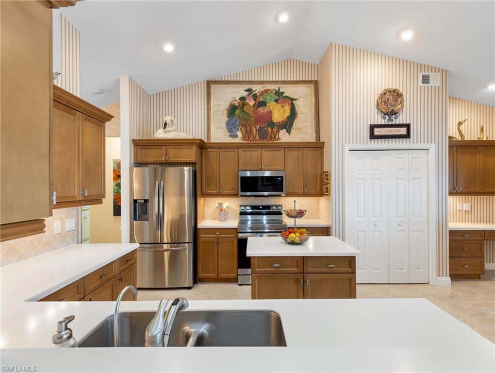 15567 Caloosa Creek Cir, Fort Myers, photo 13