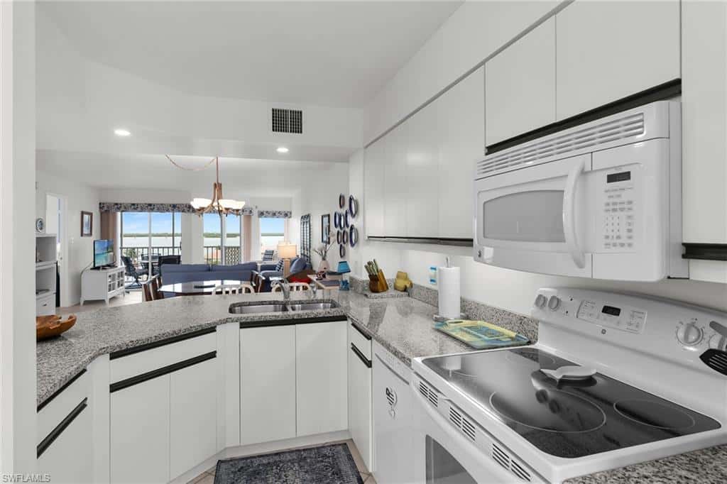 991 Barfield Dr #403, Marco Island, photo 4