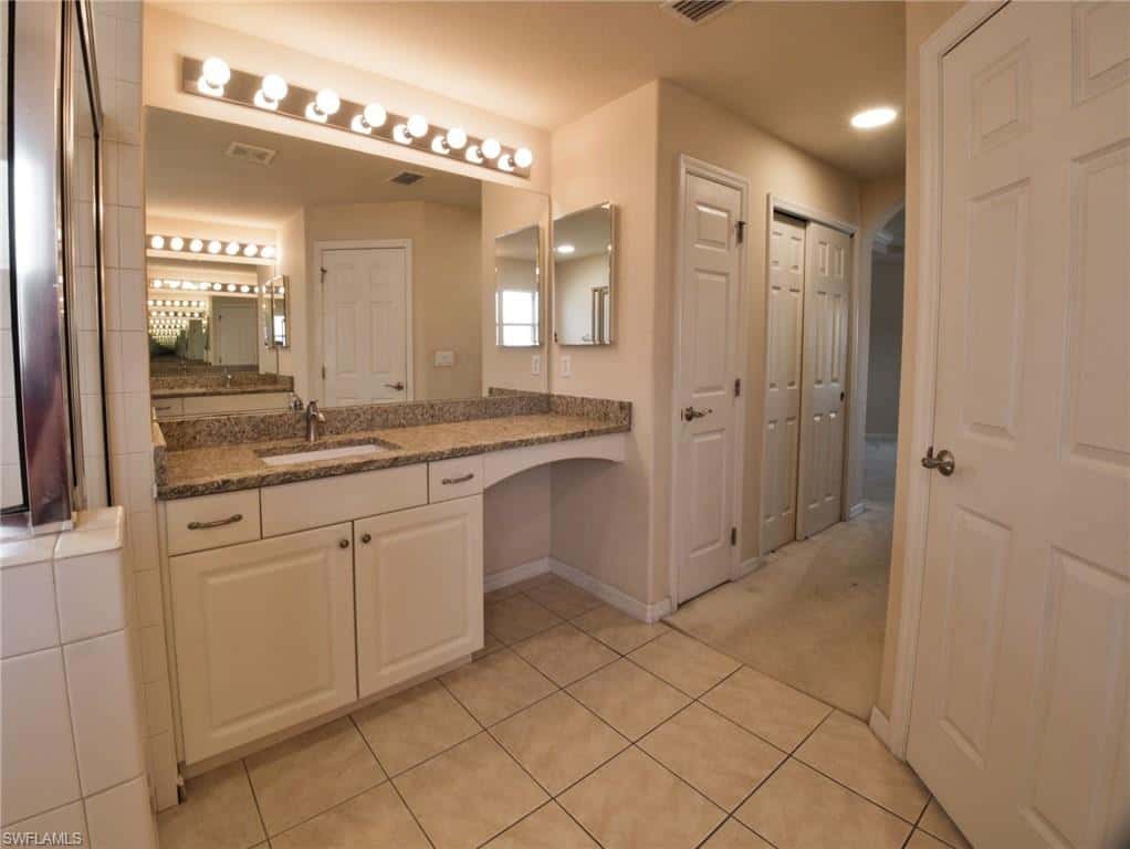 9071 Astonia Way, Estero, photo 17