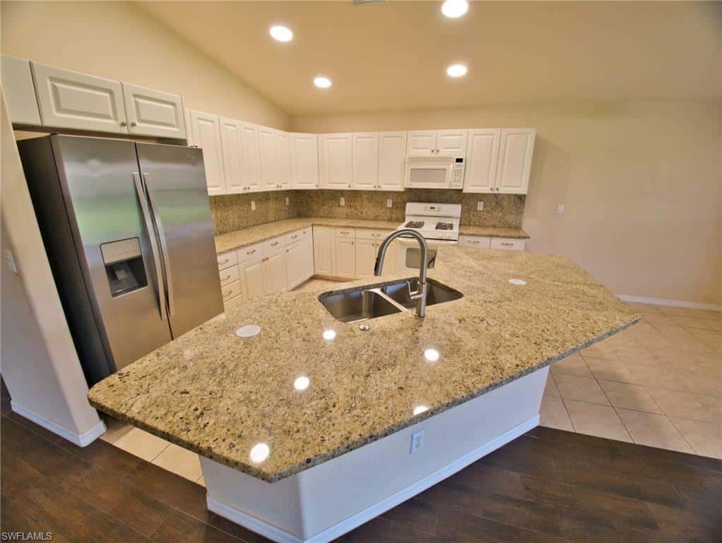 9071 Astonia Way, Estero, photo 5