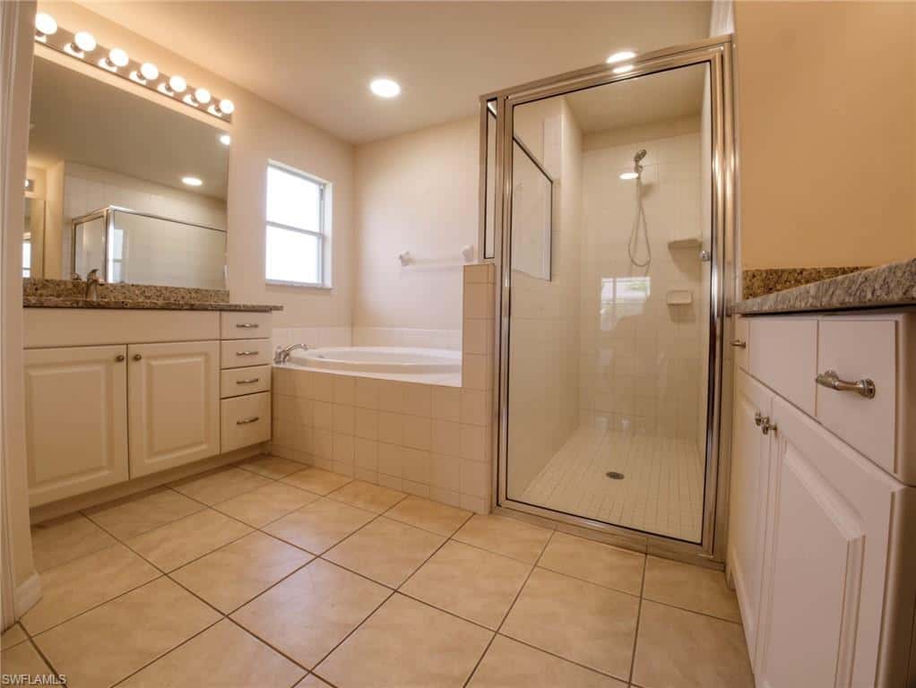 9071 Astonia Way, Estero, photo 18