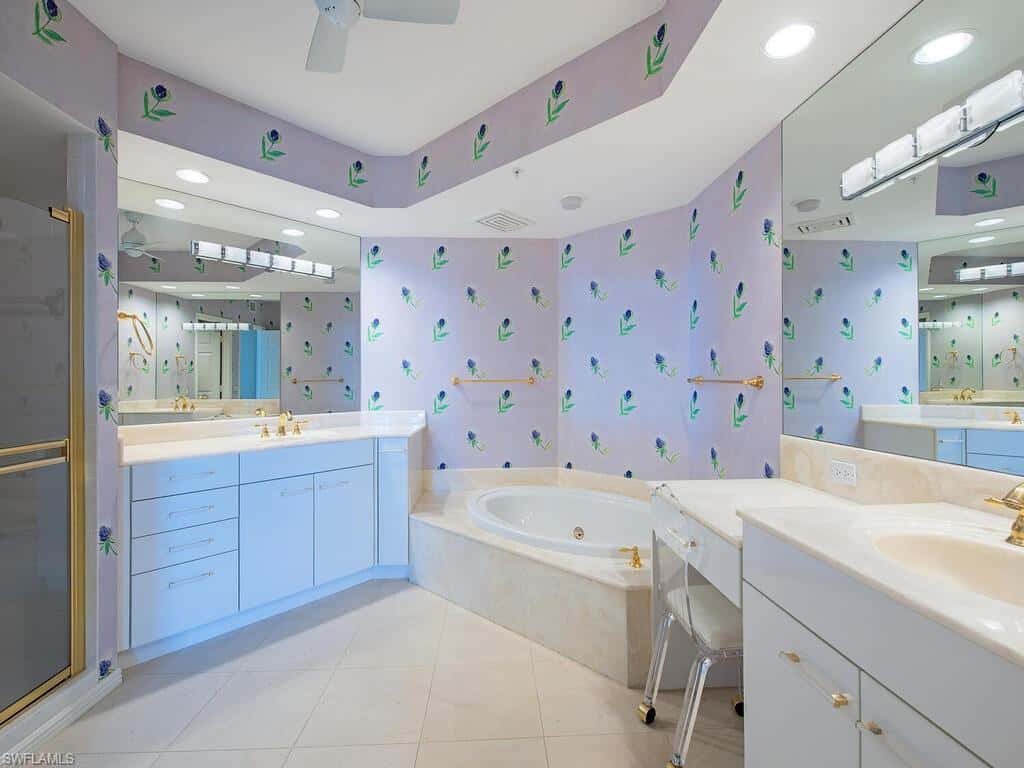 7225 Pelican Bay Blvd #1703, Naples, photo 17