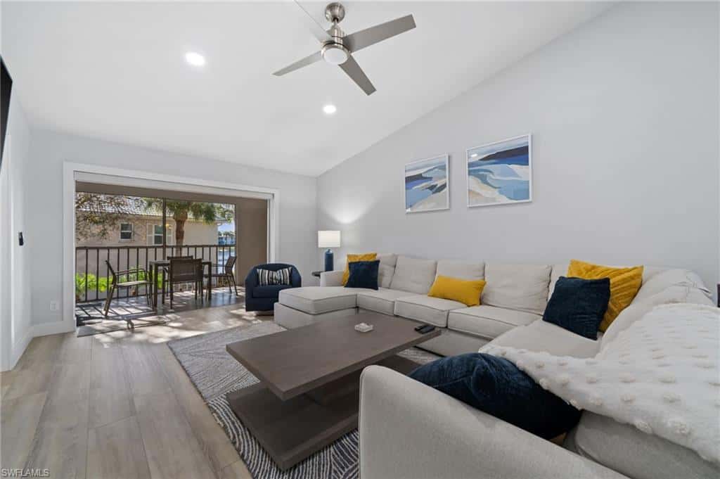 822 Gulf Pavilion Dr #201, Naples, photo 17