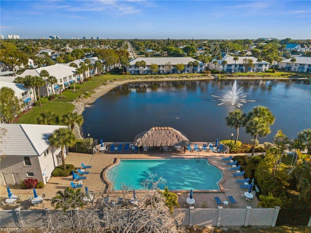 822 Gulf Pavilion Dr #201, Naples, photo 34