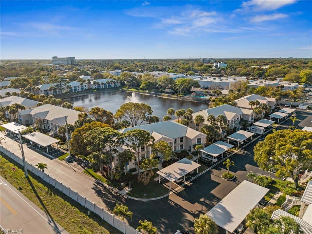 822 Gulf Pavilion Dr #201, Naples, photo 38