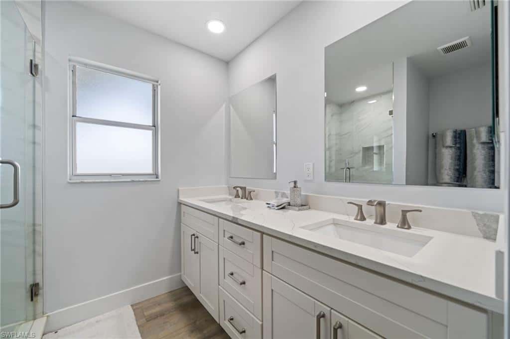 822 Gulf Pavilion Dr #201, Naples, photo 19