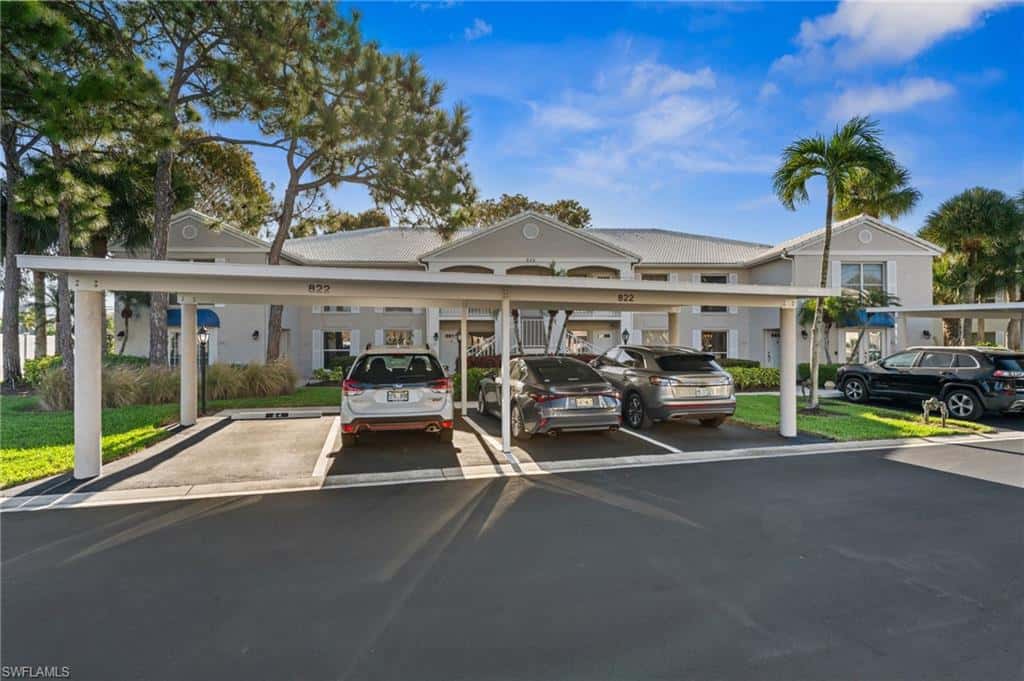 822 Gulf Pavilion Dr #201, Naples, photo 31