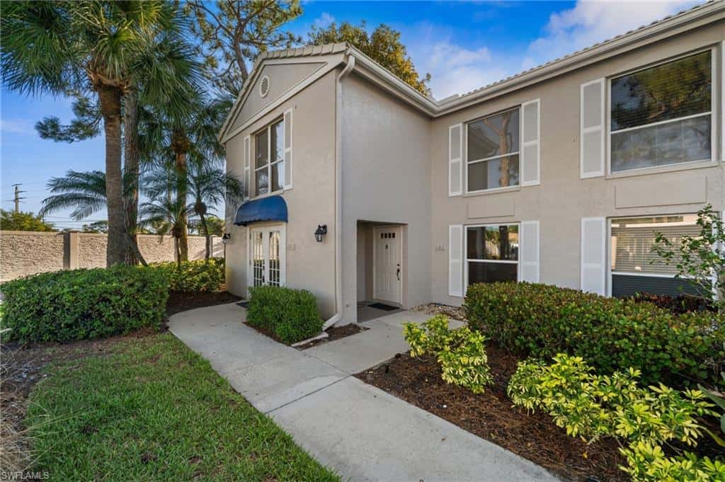 822 Gulf Pavilion Dr #201, Naples, photo 29