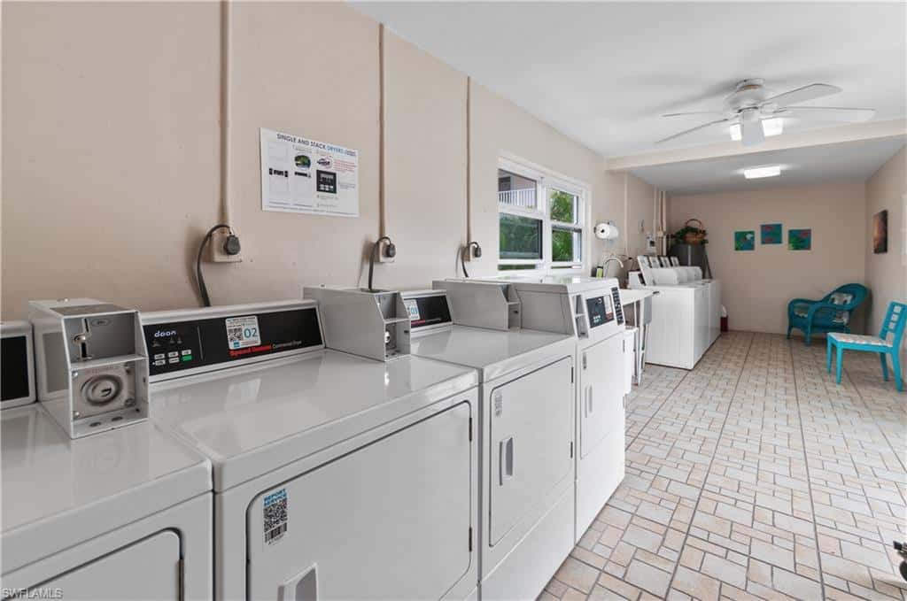 3150 Binnacle Dr #209 - 2j, Naples, photo 32