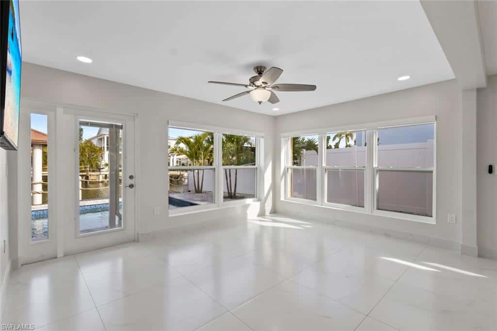 107 Albatross St, Fort Myers Beach, photo 16