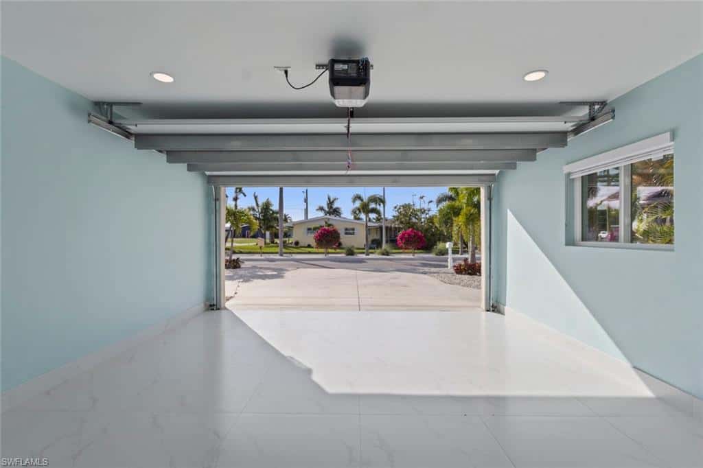 107 Albatross St, Fort Myers Beach, photo 24