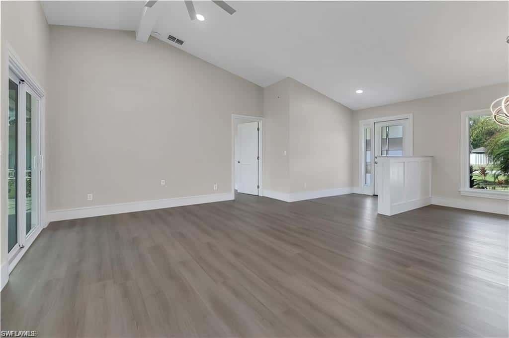 270 Madison Dr, Naples, photo 7