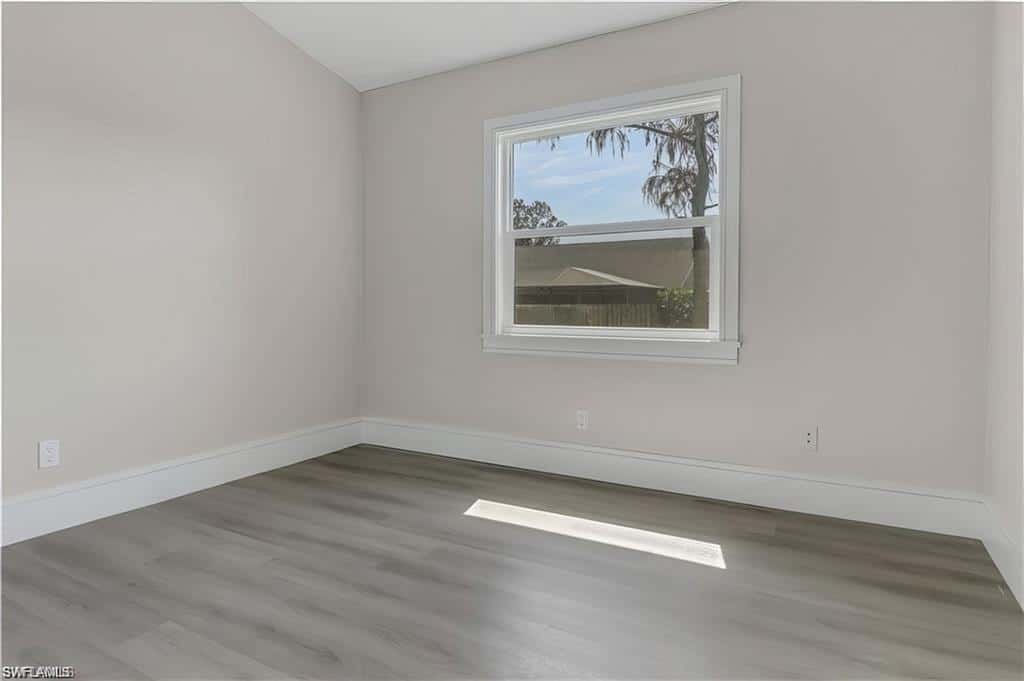 270 Madison Dr, Naples, photo 30