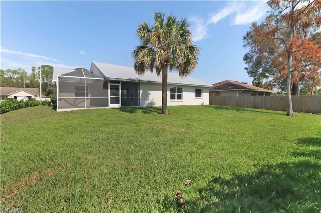 270 Madison Dr, Naples, photo 35