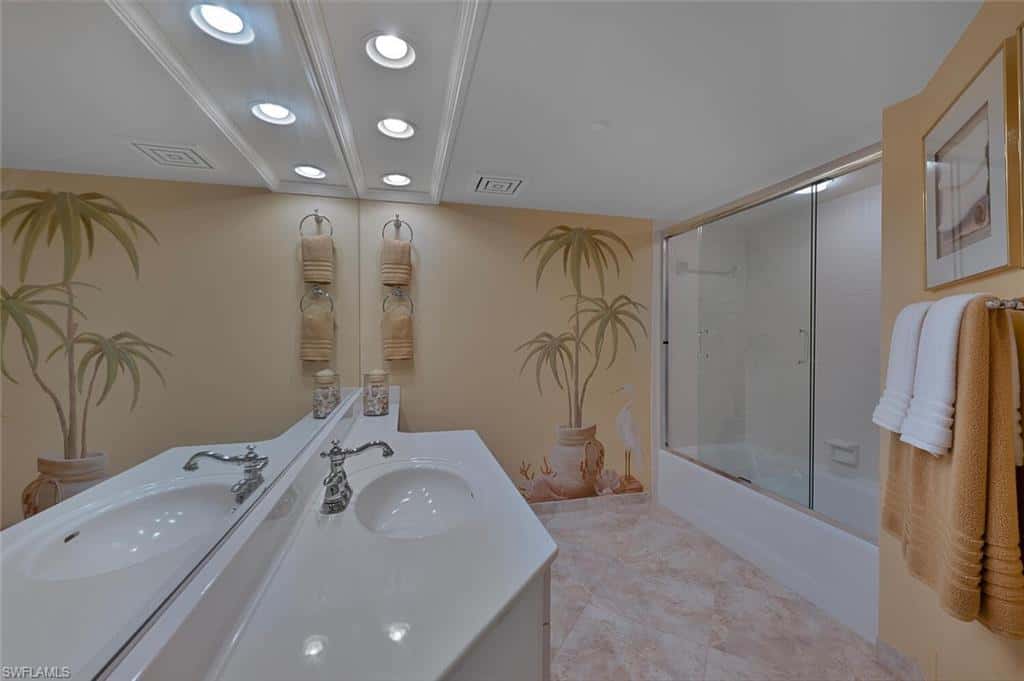 4751 Gulf Shore Blvd #1507, Naples, photo 13