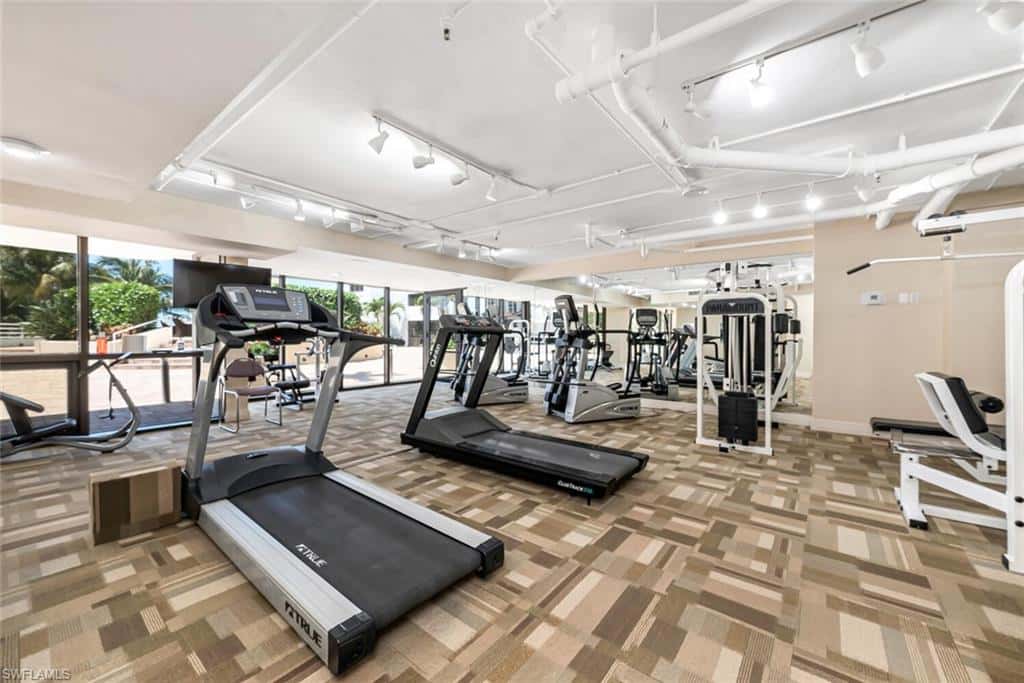4751 Gulf Shore Blvd #1507, Naples, photo 17