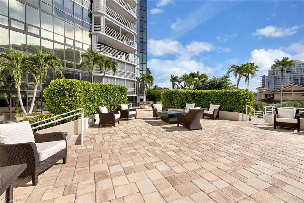 4751 Gulf Shore Blvd #1507, Naples, photo 16