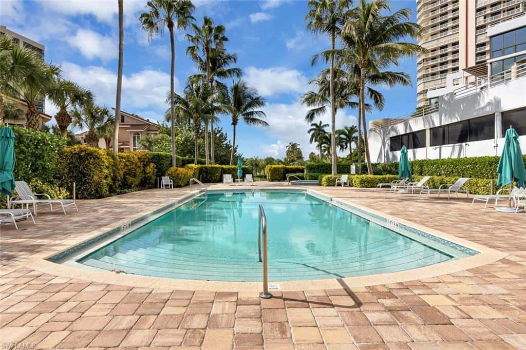 4751 Gulf Shore Blvd #1507, Naples, photo 19