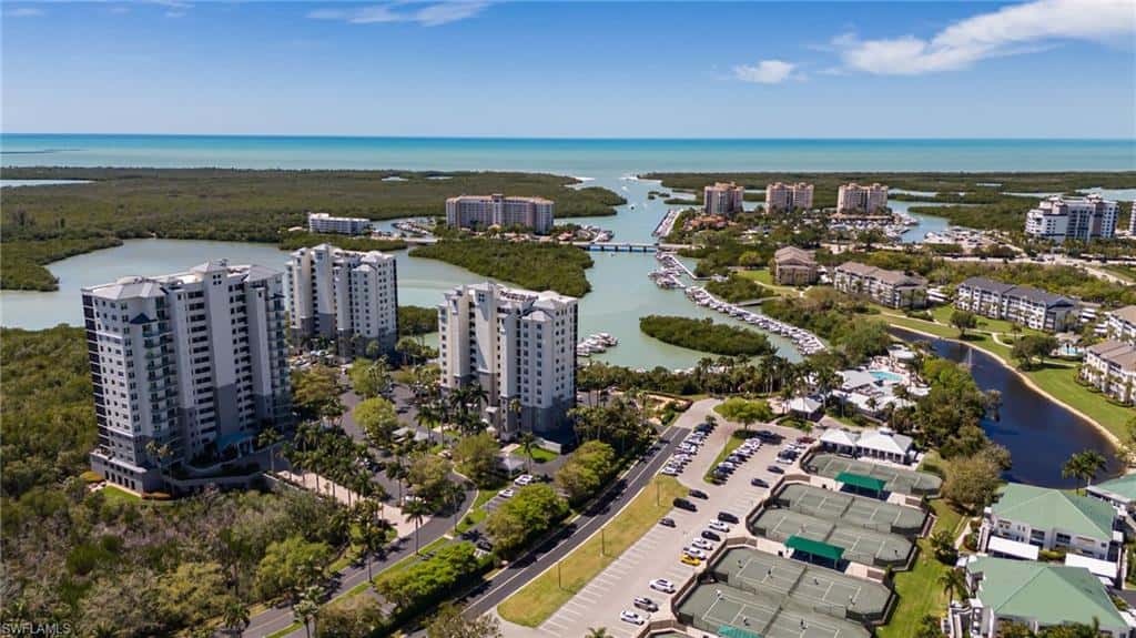 425 Cove Tower Dr #502, Naples, photo 17