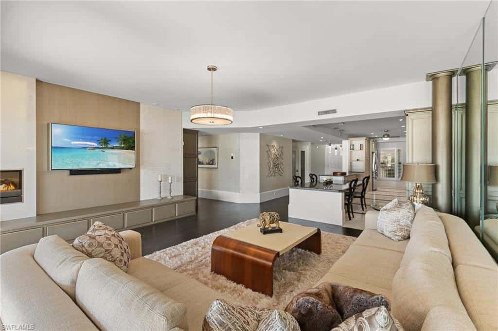 406 La Peninsula Blvd #406, Naples, photo 5